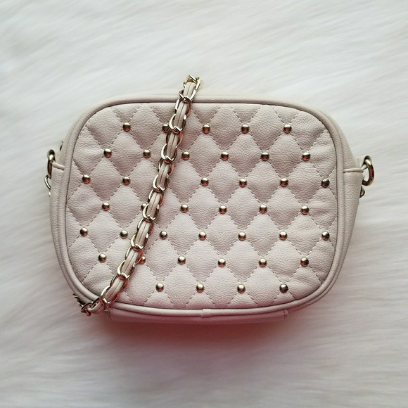 Forever 21 Quilted Gold Studded Crossbody Bag - Picture 2 of 8